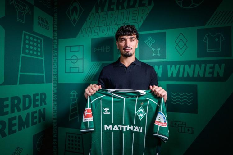 ggbet网页版-不莱梅新援：与C罗交手是种成就，但他输球后很生气不想交换球衣